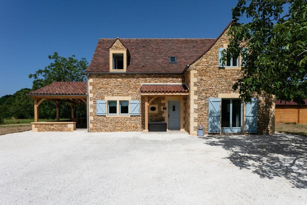 Luxury 3 Bed Home With Heated Swimming Pool Air Con And Boules Pitch Salignac-Eyvigues Экстерьер фото